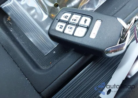 2019 Honda Odyssey Ex-L from USA, damaged, VIN 5FNRL6H79KB136151